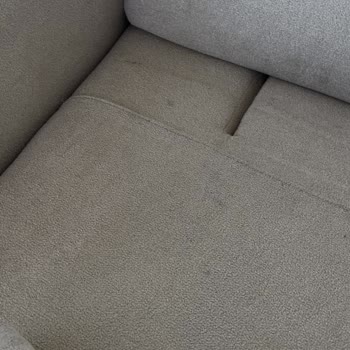 Vivense'den Teslim Alınan Koltuk Takımı Paketinden Lekeli Çıktı, Çözüm Sunulmadı