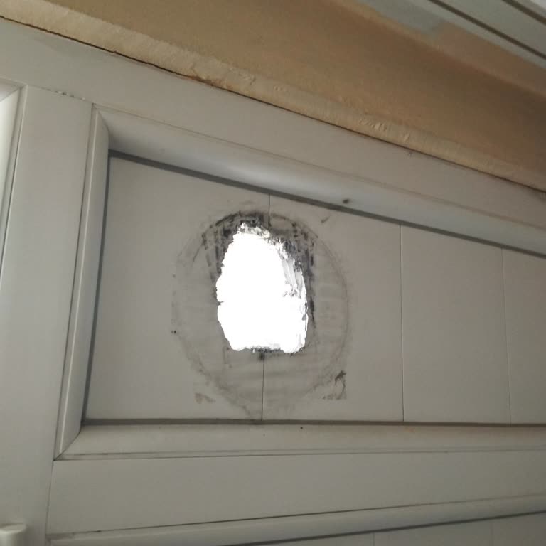 Menfez Uygunsuzluğunda Sorumluluk Neden Bize Yüklendi?