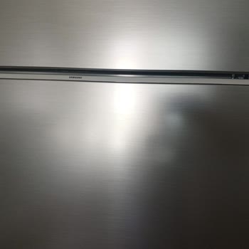 Buzdolabı Kapağındaki İzler İçin Çözüm Beklerken Oyalandım