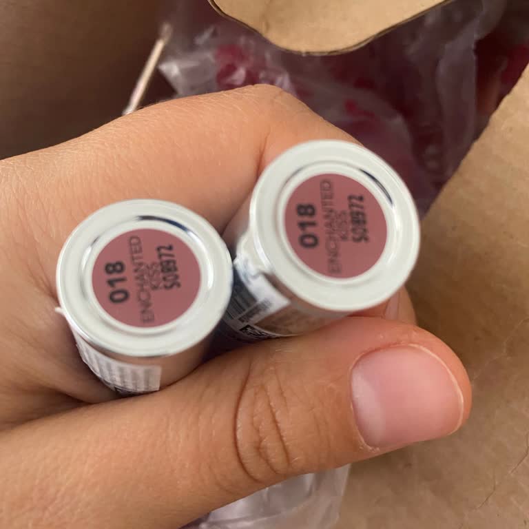 Yanlış Renk Ruj Gönderimi Ve İade Sorunu Mağduriyeti