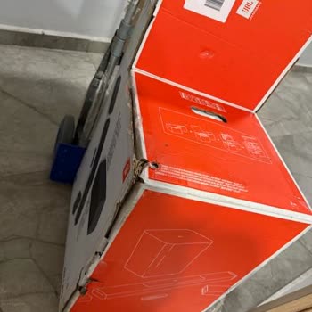 Teşhir Ürün Gönderimi Ve İlgisiz Müşteri Hizmeti Nedeniyle Mağduriyet