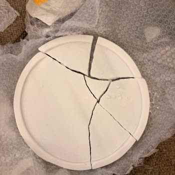 PTT Kargo İle Gönderilen Ürünler Sürekli Kırık Ve Kullanılamaz Ulaşıyor