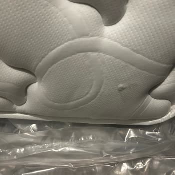 Kusurlu Ve Yırtık Yatak İade Talebim Reddedildi