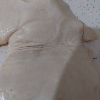 A101'den Aldığım Dondurulmuş Milföy Hamurunda Küf Ve Hijyen Sorunu