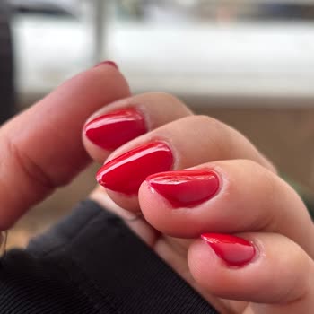 Ozensiz Manikür Ve Kalıcı Oje İçin Ücret İadesi Talebim