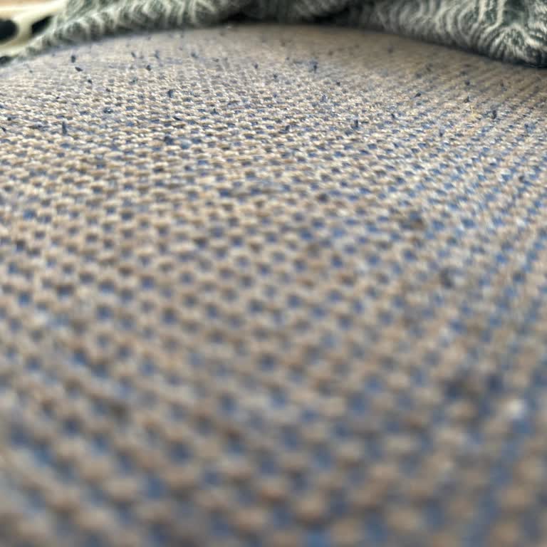 İstikbal Talia Üçlü Koltukta Kumaş Deformasyonu ve Tutarsız Müşteri Hizmeti