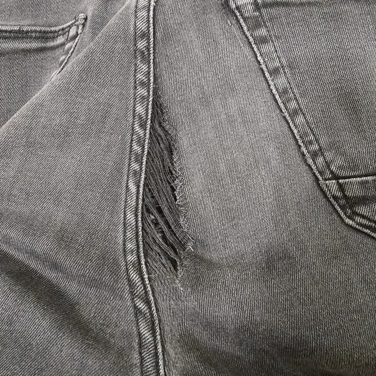 Colins Pantolonum Garantiye Rağmen Kısa Sürede Patladı Talebim Reddedildi