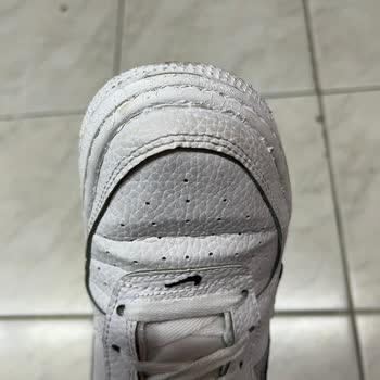 Ayakkabı Tadilatı Sonrası Boya Sökülmesi Ve Ücret İadesi Sorunu