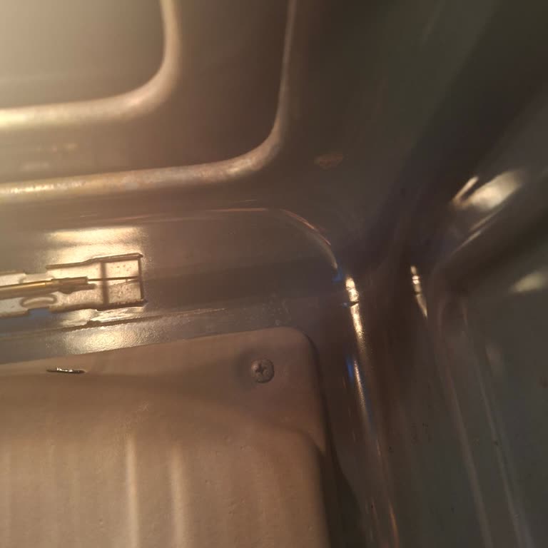 Arçelik Buharlı Fırında Paslanma Ve Düzensiz Pişirme Sorunu, Garanti Desteği Sağlanmıyor