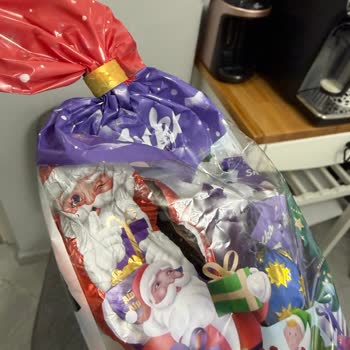 Hasarlı Ve Güvensiz Çikolata Teslimatı: Hijyen Endişesi Ve İade Talebi