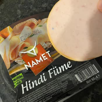 Namet Hindi Füme Ürününde Mavi Yabancı Cisim Şoku