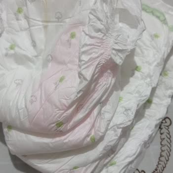 Sleepy Bebek Bezinde Pembe Boya Lekeleriyle Karşılaştım, Güvenim Sarsıldı