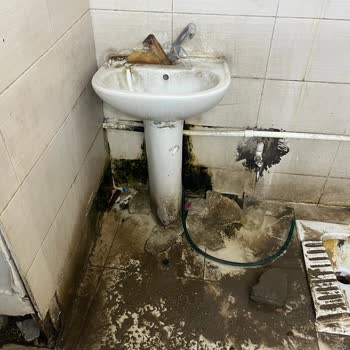 Diyarbakır Şok Deposu'nda Hijyen Ve Personel Davranışlarıyla İlgili Ciddi Sorunlar