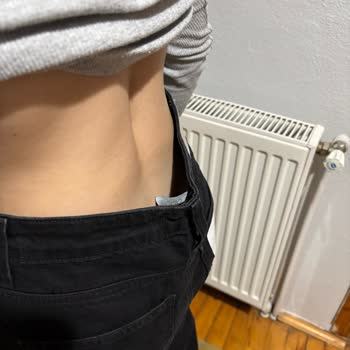 Aldığım Pantolonda Potluk Ve Boya Sorunu Yaşadım