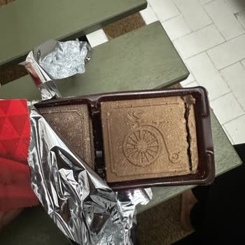 Şok Marketler'den Aldığım Çikolata Bozuk Çıktı