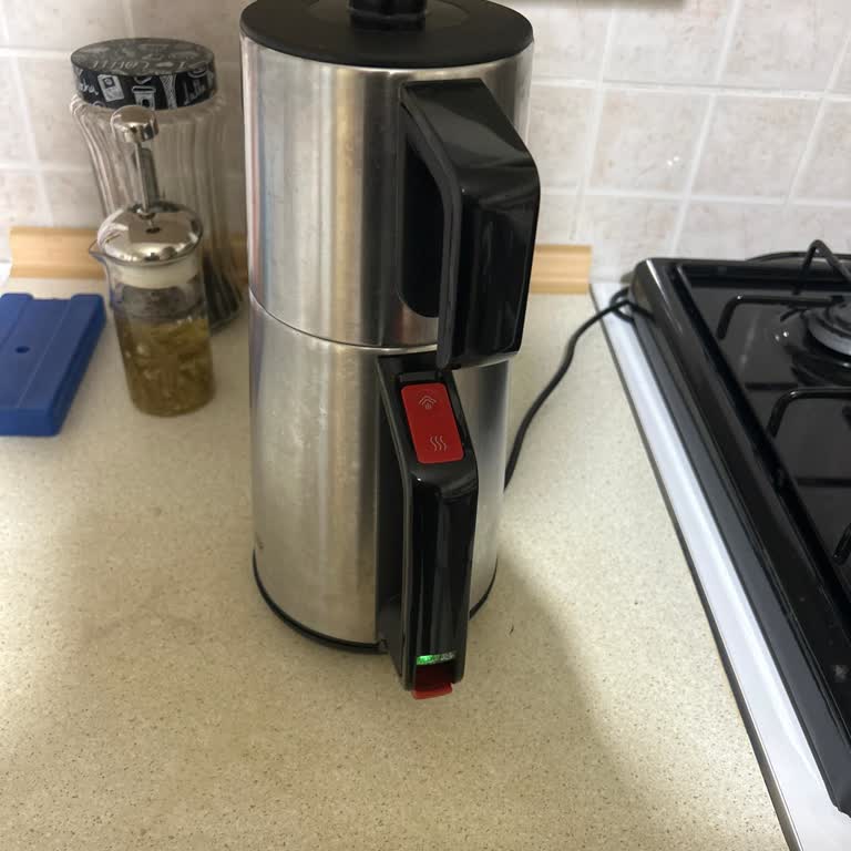 Aynı Modelde Tekrarlayan Arıza: Arçelik Çay Makinesi Hayal Kırıklığı