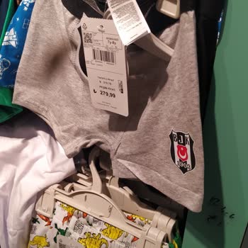 Milli Sembolümüzün İç Giyim Ürününde Kullanılmasından Rahatsızlık Duyuyorum