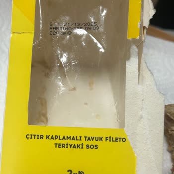 Son Tüketim Tarihi Geçmemiş Sandviçte Küf: Sağlık Riski Ve Mağduriyet