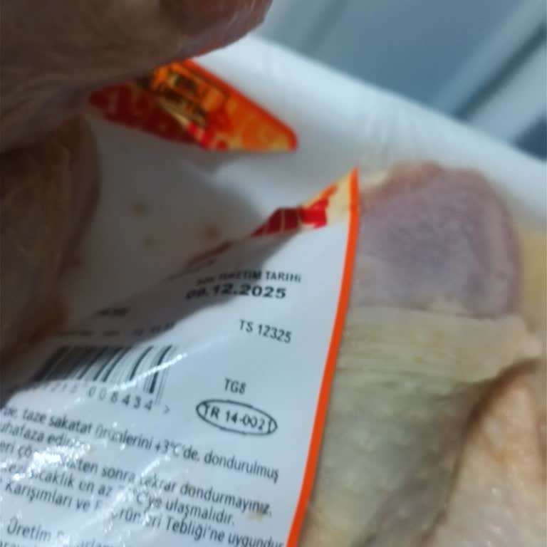 Taze Olmayan Tavuk Ürünü Ve İlgisiz Müşteri Hizmeti Nedeniyle Hayal Kırıklığı