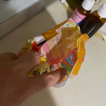 Aldığım Noodle İçinden Baharat Poşeti Çıkmadı Hayal Kırıklığı Yaşadım