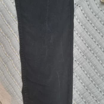 İlk Yıkamada Pantolonda Renk Atması Ve Olumsuz İnceleme Sonucu Mağduriyeti