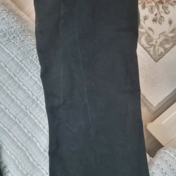 İlk Yıkamada Pantolonda Renk Atması Ve Olumsuz İnceleme Sonucu Mağduriyeti