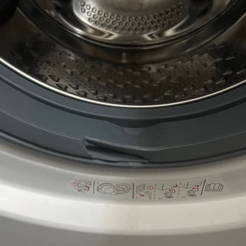 Yeni Alınan Çamaşır Makinesinde Kısa Sürede Körük Lastiği Yırtıldı, Garanti Kapsamı Dışında Bırakıldı