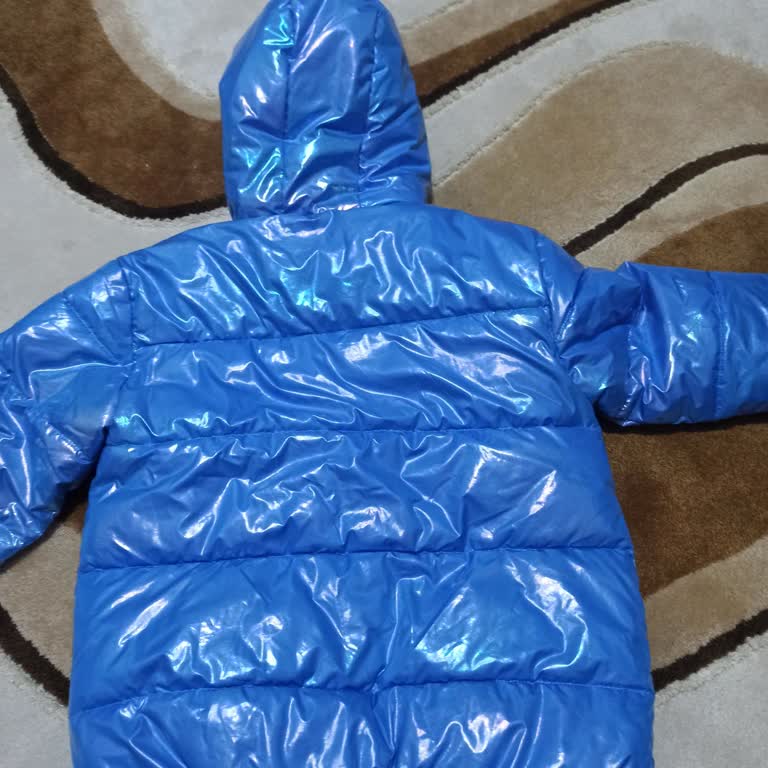 İlk Yıkamada Rengi Bozulan Mont Ve Başarısız İade Süreci Mağduriyeti