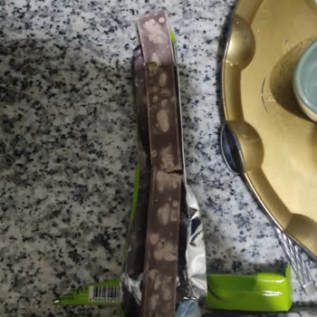 Tarihi Geçmemiş Çikolatada Beyazlaşma Sorunu Yaşadım