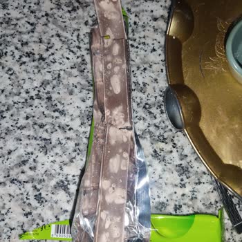 Tarihi Geçmemiş Çikolatada Beyazlaşma Sorunu Yaşadım