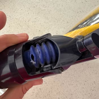 Dyson Şarjlı Süpürgede Kısa Sürede Yaşanan Sorunlar Ve Destek Eksikliği