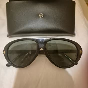 Aldığım Güneş Gözlüğü Kalitesiz Çıktı, İade Talebime Dönüş Yapılmıyor