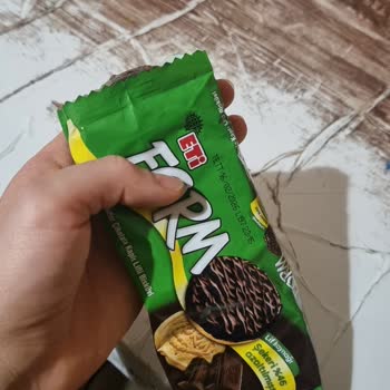 Eti Gıda Son Tüketim Tarihi Geçmemiş Bisküvinin Küflü Çıkması