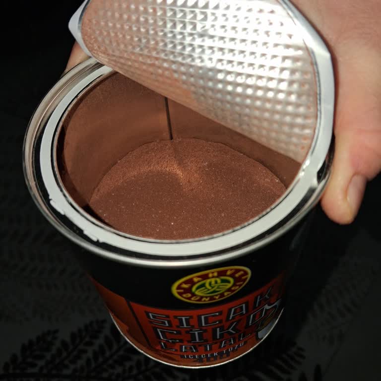 Kahve Dünyası Sıcak Çikolata Paketi Yetersiz Doluluk Ve Yanıltıcı Ambalaj