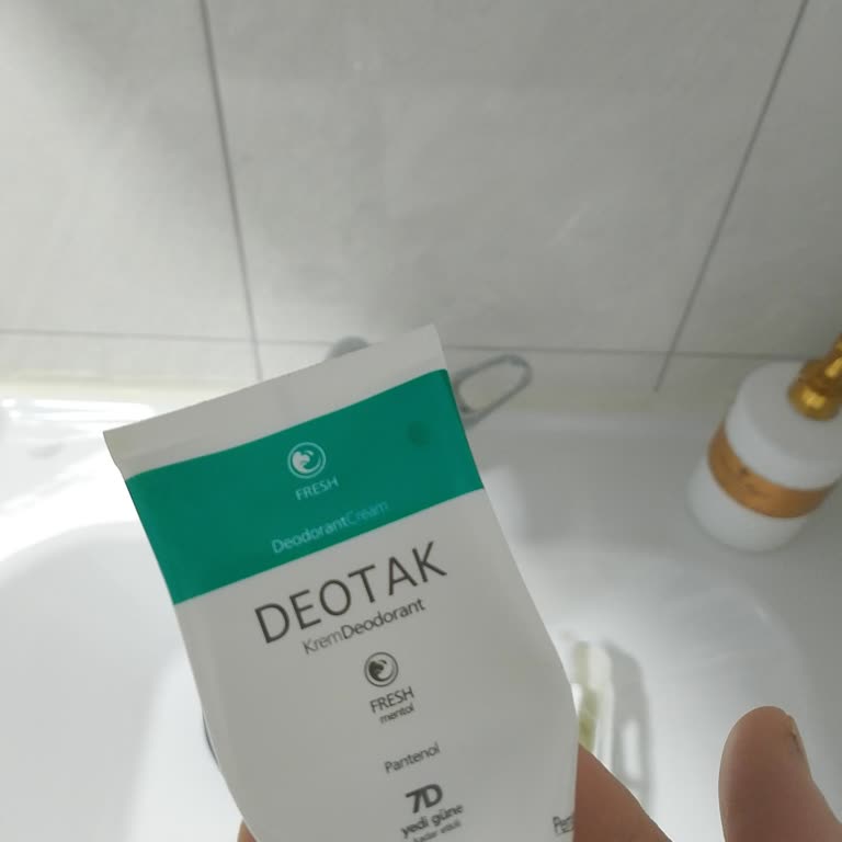 Deotak Koltuk Altı Kremi Sonrası Oluşan Beze ve Sağlık Sorunu