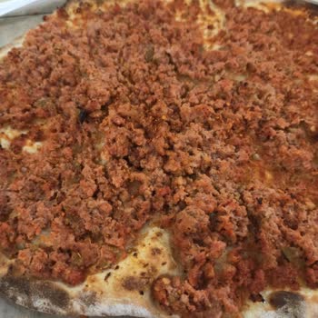 Pidem Gordion AVM'de Kalitesiz Ve Hijyensiz Lahmacun Deneyimi