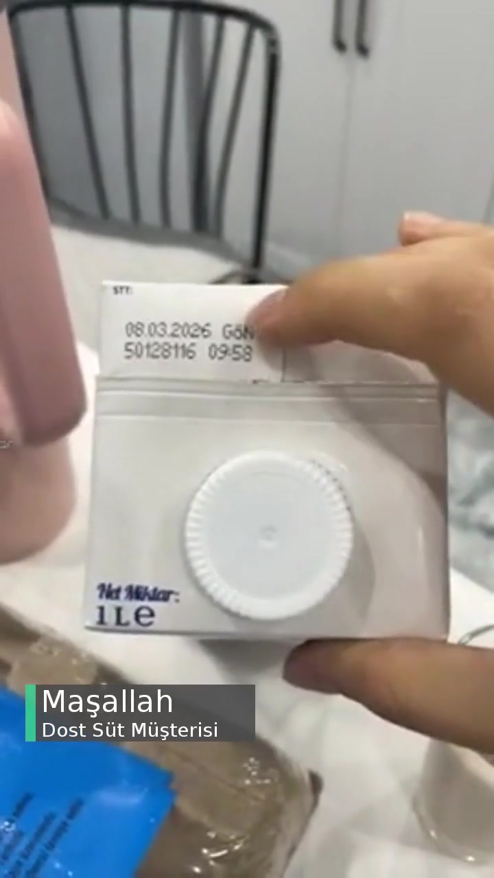 Dost Laktozsuz Süt Rengi Anormal Geldi! videonun kapak resmi