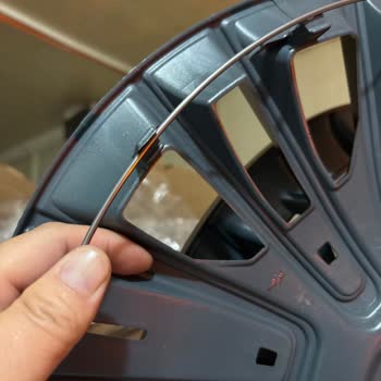 Kırık Teslimat Ve Müşteri Hizmetlerine Ulaşılamıyor