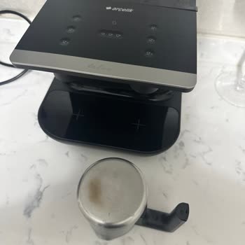 Yeni Alınan Kahve Makinesinin Cezvesinde Yanık İzleri Oluştu