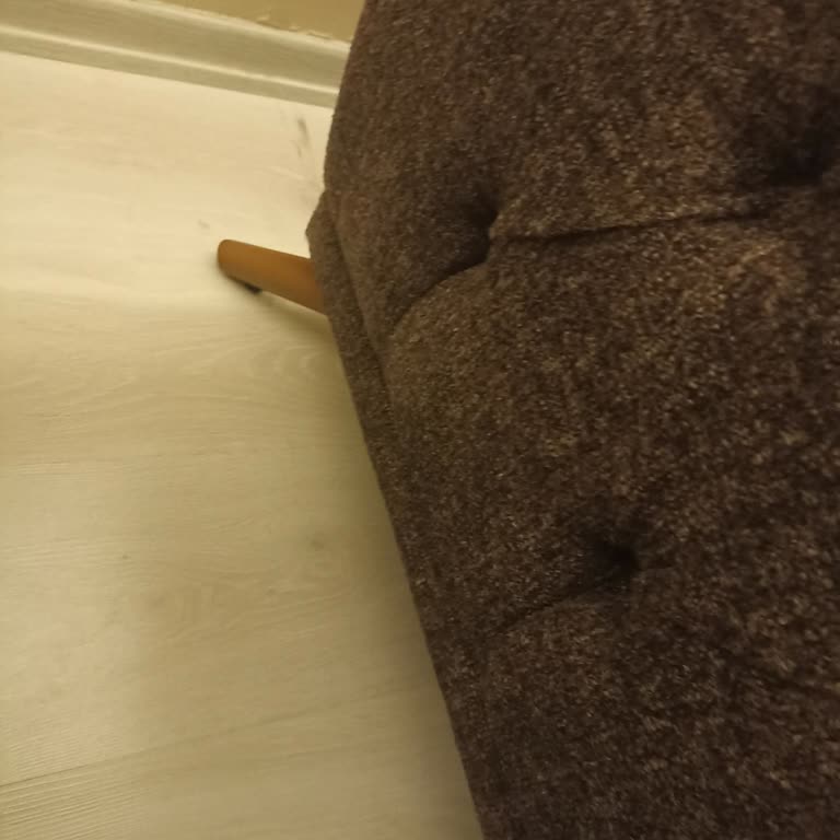 Konfor Mobilya Satın Aldığım Koltuk Takımında Sürekli Sorunlar Ve İlgisizlik