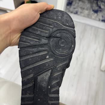 Az Kullanılan Deri Ayakkabının Tabanından Su Alması Ve Garanti Süresi Sorunu