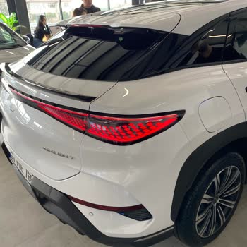 BYD Dealer Promised December Delivery, Then Delayed