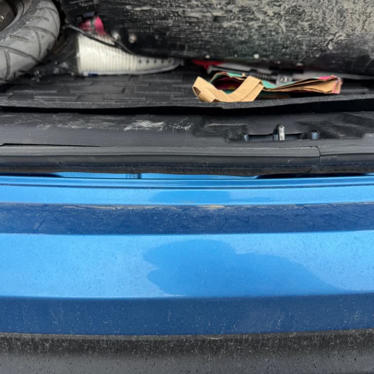 Neova Sigorta Eksper Ve Servis İletişimsizliği Nedeniyle Araçta Onarım Sorunları Ve Ek Hasarlar