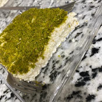 Demir Unlu Mamulleri (Sancaktepe) 'nden Tüm Tatlılar Çöpe Gitmek Zorunda Kaldı