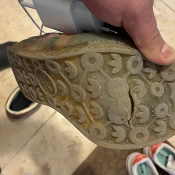 Dalkılıç Spor Ayakkabı Tabanındaki Açılma Şikayetim Dikkate Alınmadı