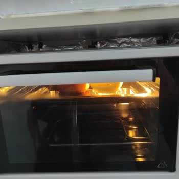 Simfer Mini Fırının Raf Ve Tepsi Yuvası Oturmuyor Fabrikasyon Hata Şüphesi