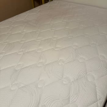 Aynı Markada İkinci Kez Yatakta Çökme Ve İletişimsizlik Yaşadım