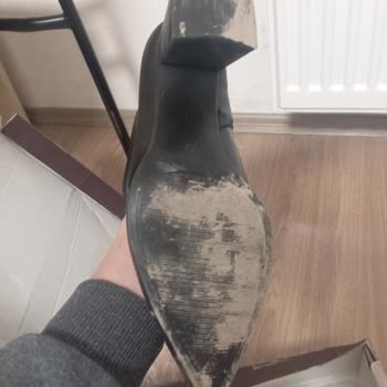 İade Edilmemiş Ayakkabı: Çamur Suçlamasıyla Mağduriyet