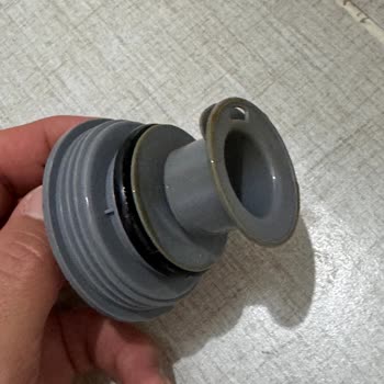 Sıfır Çamaşır Makinesinde Küf Ve Paslanma Sorunu, Çözüm Bekliyorum