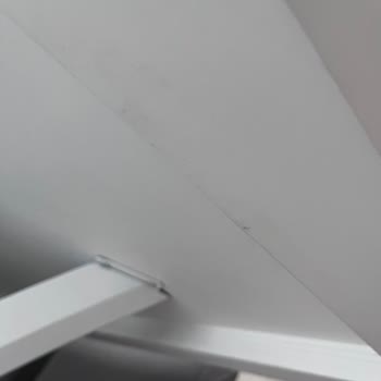 Sıfır Alınan Mobilyada Kusurlar Ve Yetersiz Müşteri İlgisi Nedeniyle Yaşanan Mağduriyet